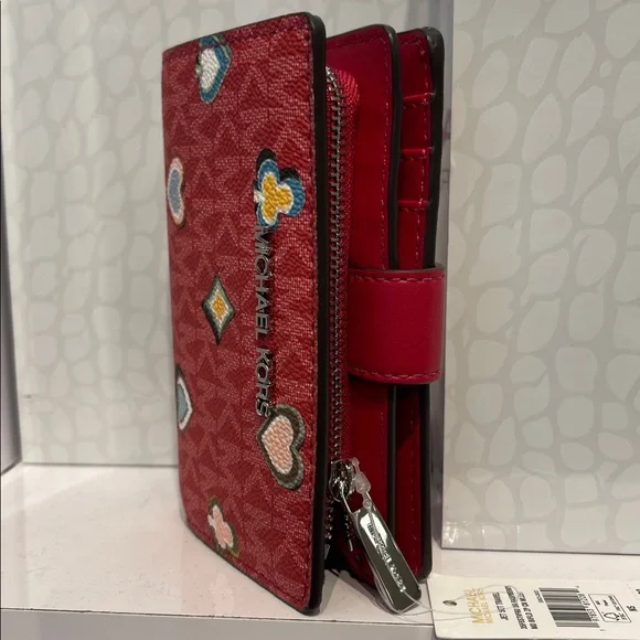 MICHAEL KORS Jet Set Md Printed Signature Logo Bifold Wallet
Dark Raspberry 
NWT - Picture 13 of 16